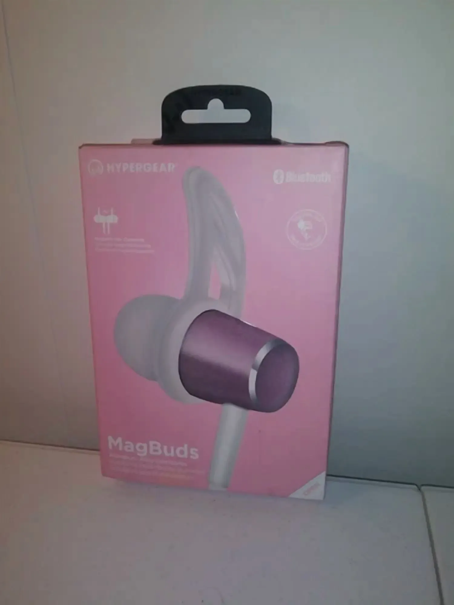 RHEA Hypergear Magbuds Magnetic Earphones with Inline Mic